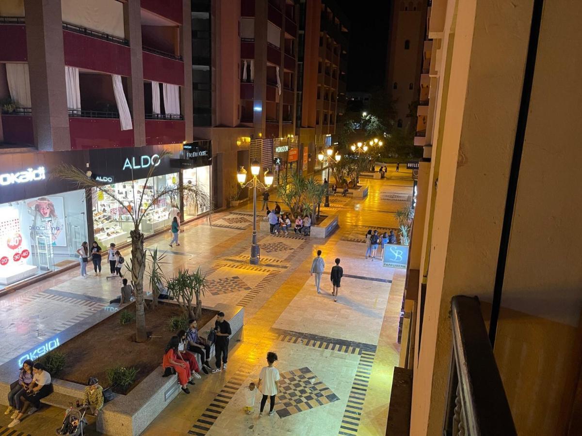 Appartement Haut Standing Gueliz Plaza Avec Vue Marakeş Dış mekan fotoğraf